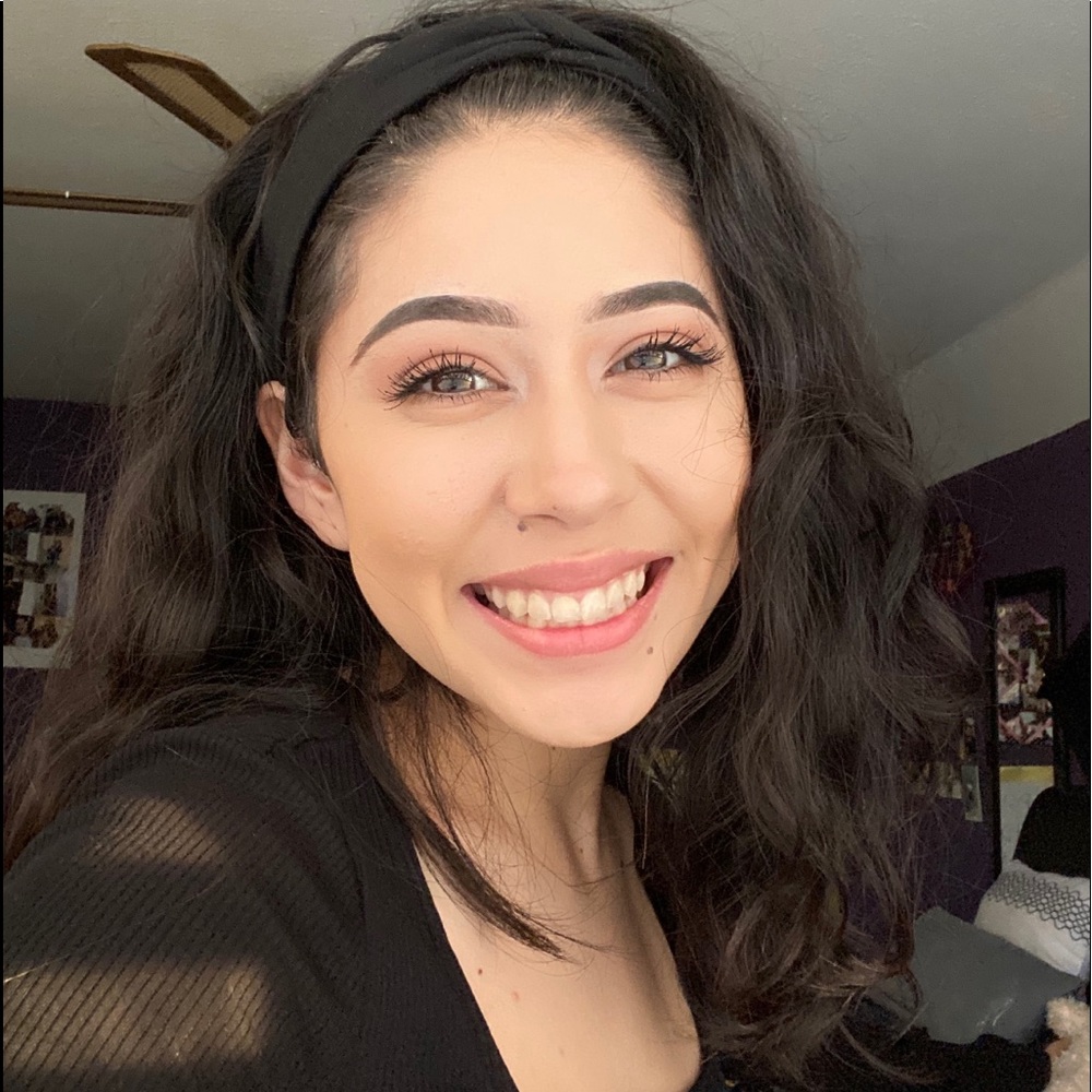 Meet your Posher, Breanna